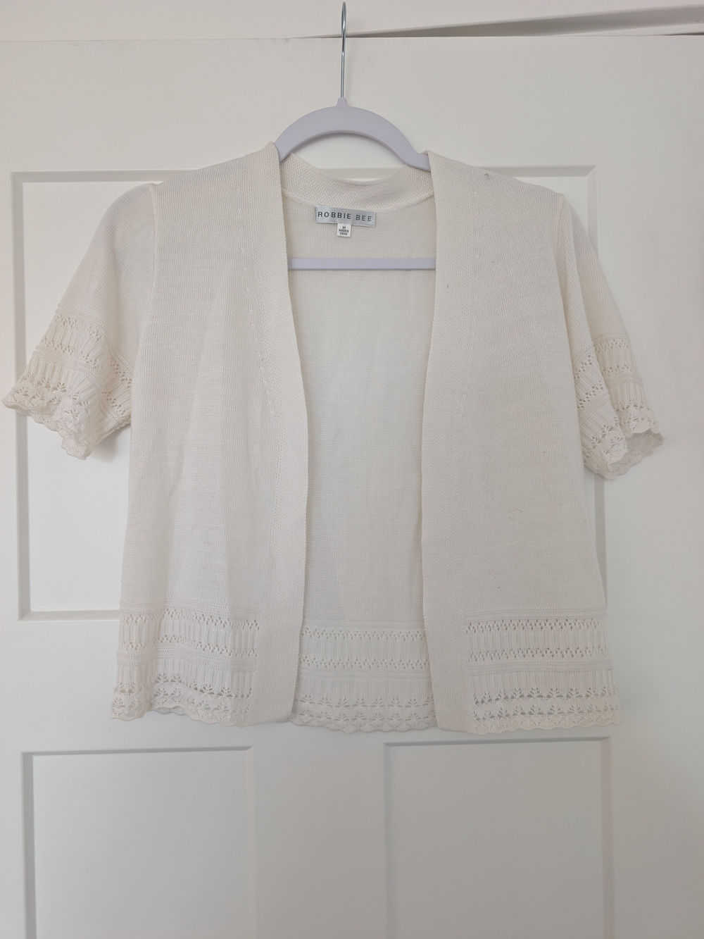 Robbie Bee Cream Open-Front Crochet Trim Short Sleeve Cardigan Size Medium